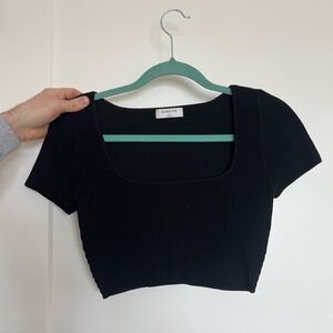 Babaton Black Ribbed Crop Top